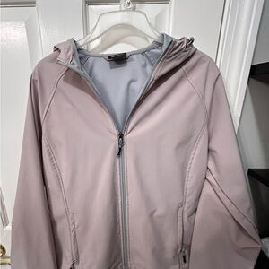 New Balance Women's Soft Pink Rain Jacket